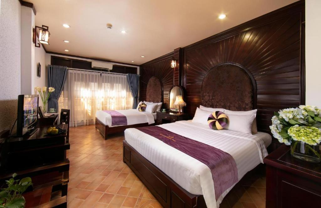 Impressive Boutique Hotel Hanoi Bagian luar foto