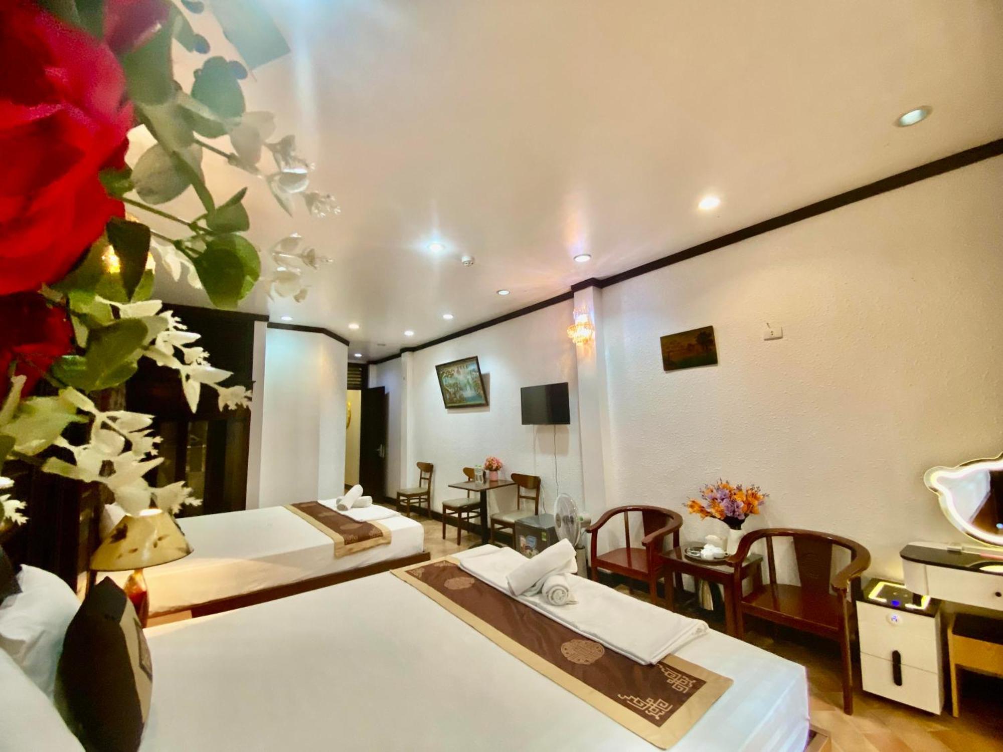 Impressive Boutique Hotel Hanoi Bagian luar foto