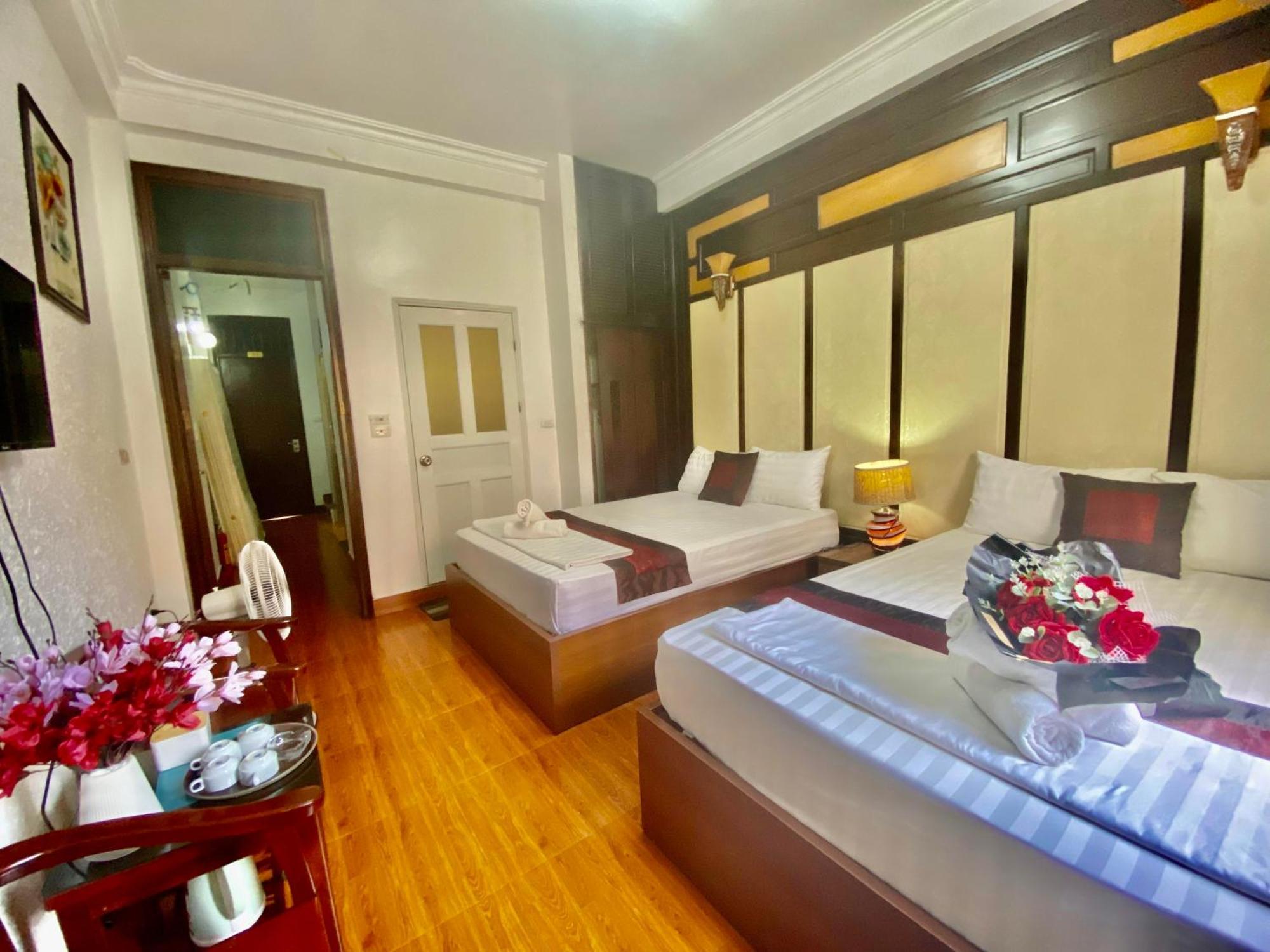 Impressive Boutique Hotel Hanoi Bagian luar foto